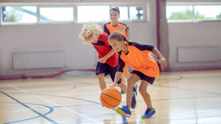 Breaking Barriers to Playing Sports with Autism: 4 ABA Tips